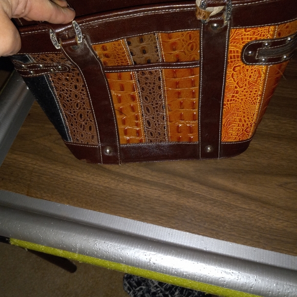 Women's Brown Leopard Purse - Picture 3 of 4